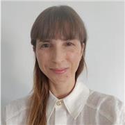 Profesora de Diseño de Interiores basada en Barcelona